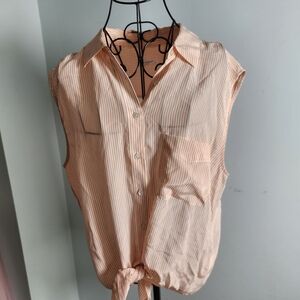 Equipment Femme 100% Silk Peach Stripe Tie Front Sleeveless Blouse L